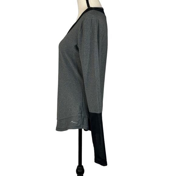 X by Gottex Medium Top Mesh Inserts Stretch Long Sleeve Gray Heather Curved Hem - Picture 7 of 9